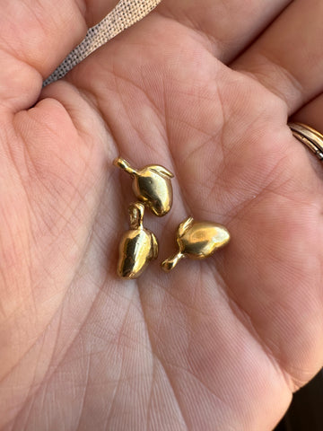 Mango Charm~no chain