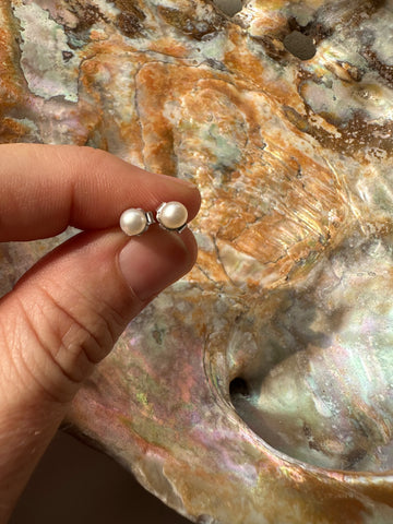 Dainty Pearl stud earrings