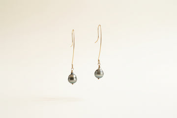 tahitian pearls on long gold drop earrings by xo mango