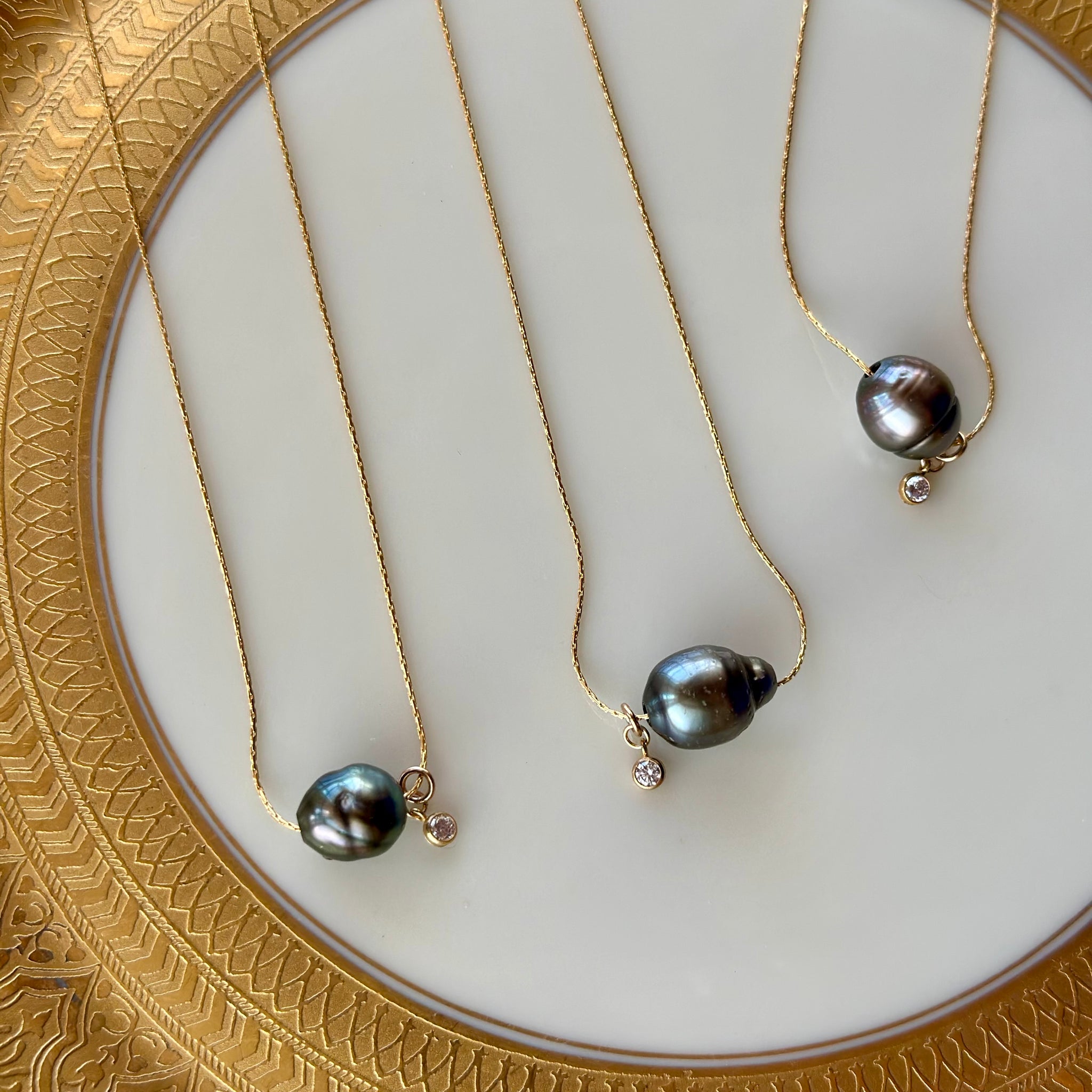 Tahti Tahitian Necklace