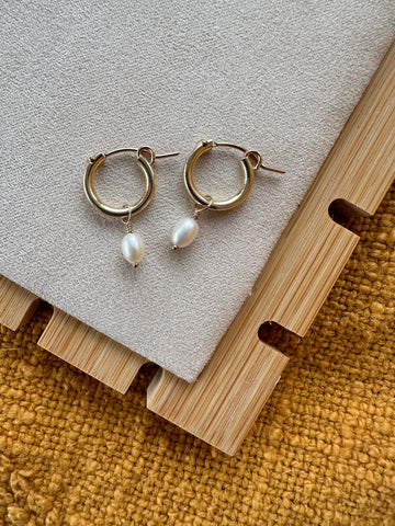 Ella Pearl huggie earrings